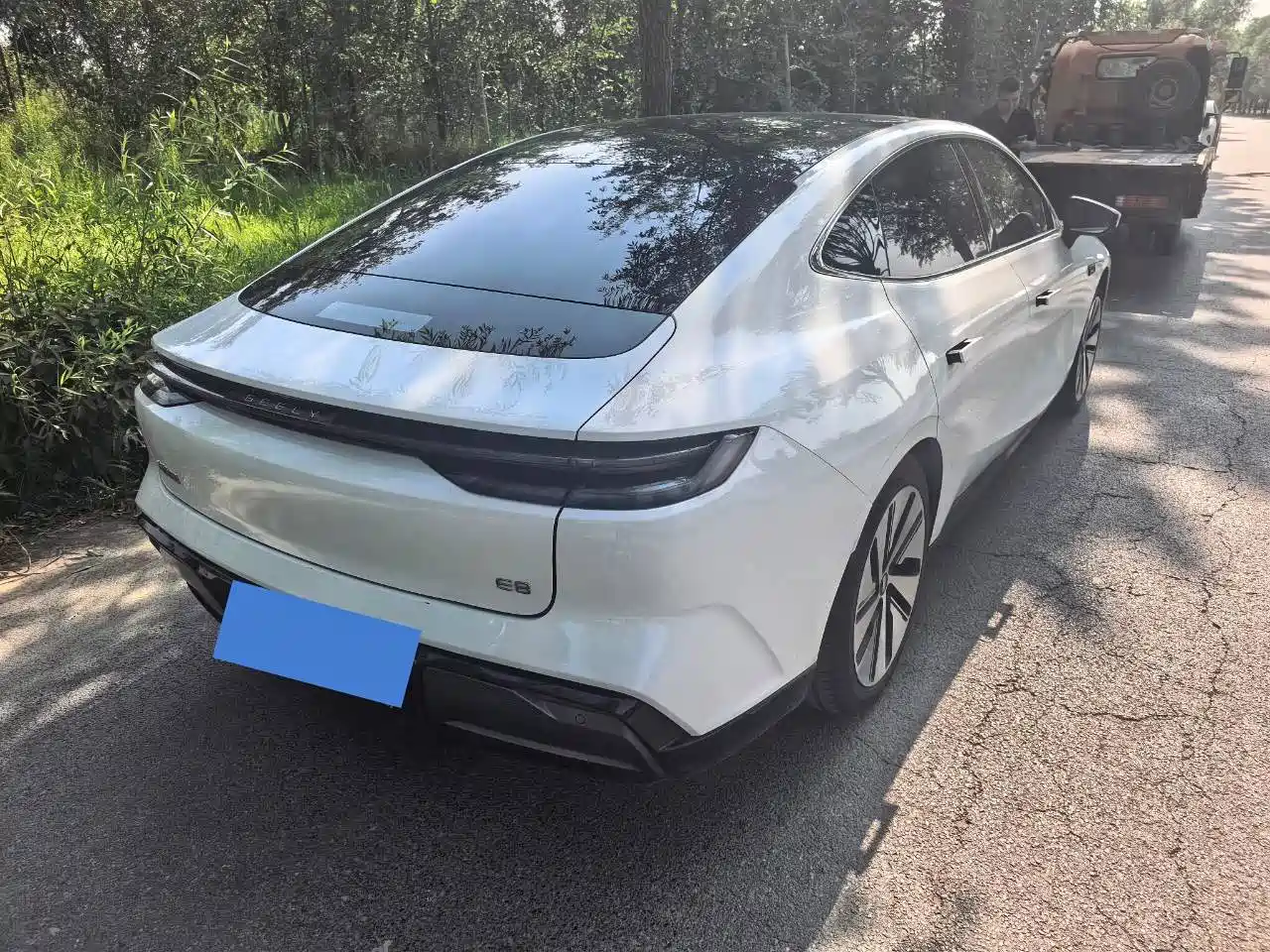 Geely Galaxy Galaxy E8 2024 2024 665km RWD Starship Voyager Edition