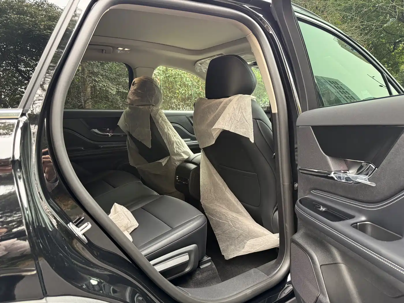 LINCOLN ADVENTURER