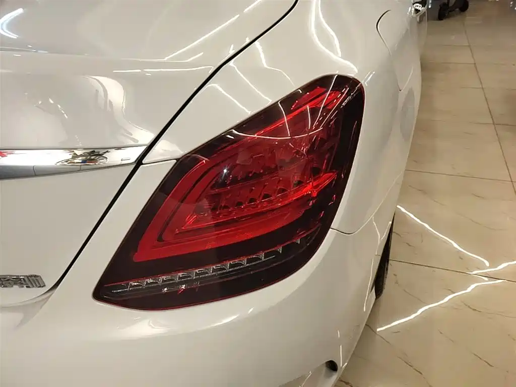 Mercedes-Benz C-Class 2020 Facelift C 260 L Sport фото 8