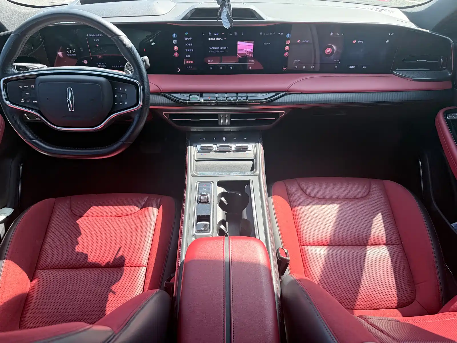 Photo 6 - Lincoln Z