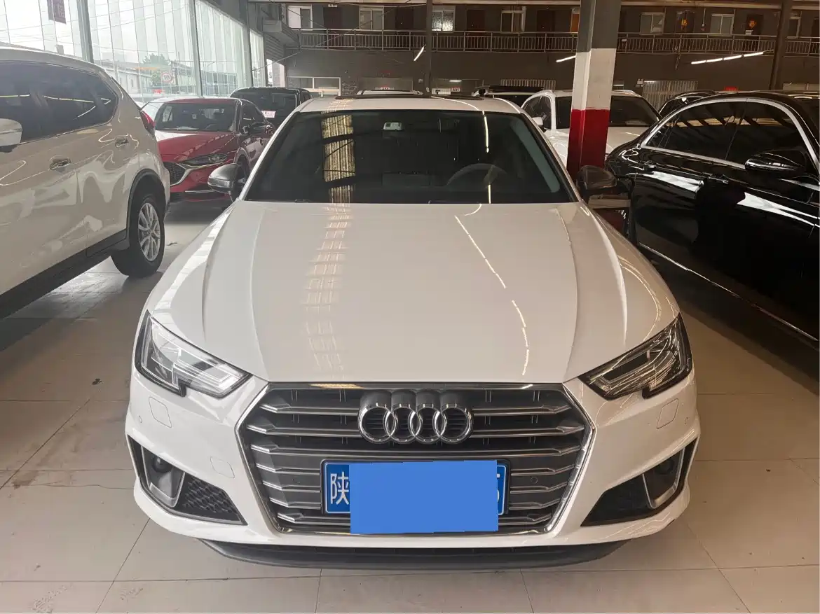 Audi A4L 2019 40 TFSI Fashion (China VI) фото 2
