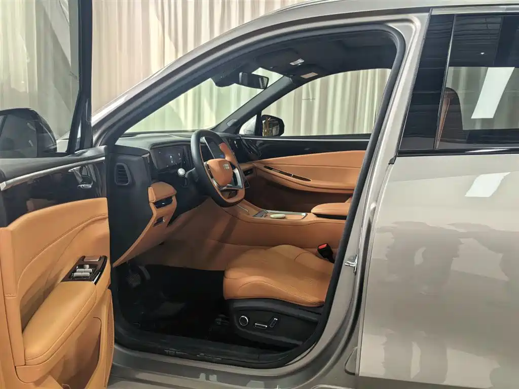 GEELY GALAXY GALAXY L7