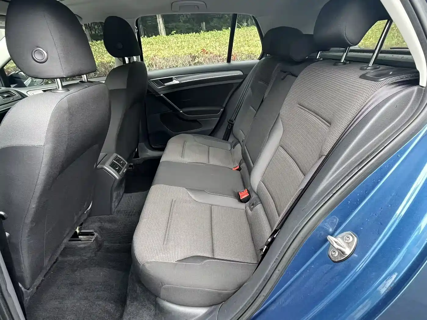 Volkswagen Golf 2017 230TSI Auto Comfort Millionth Anniversary Edition фото 8