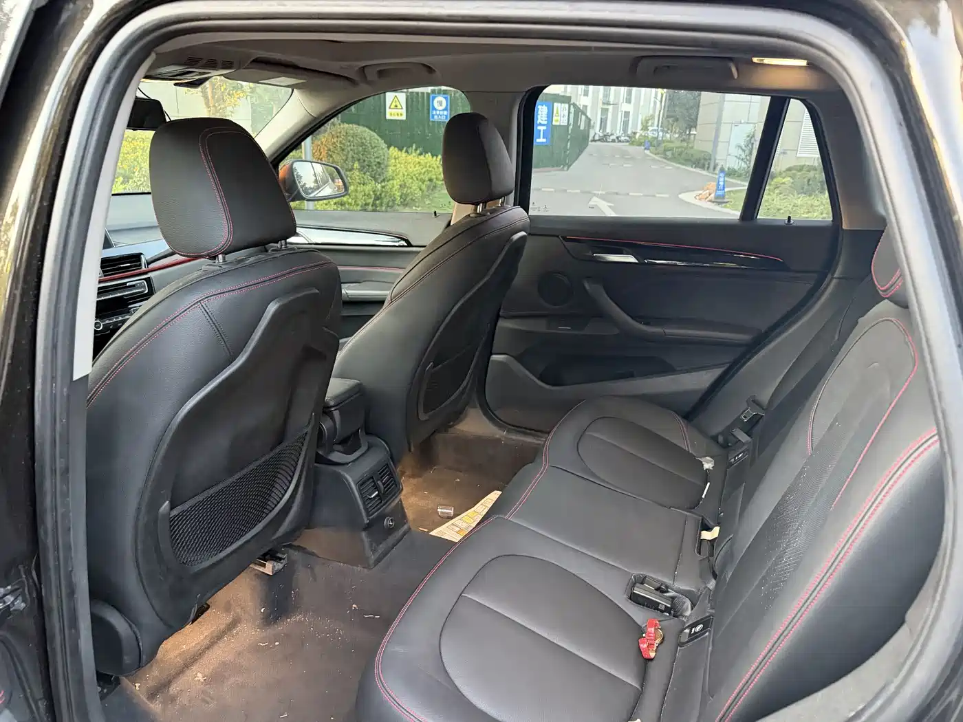 BMW X1 2016 sDrive20Li Luxury Model фото 10