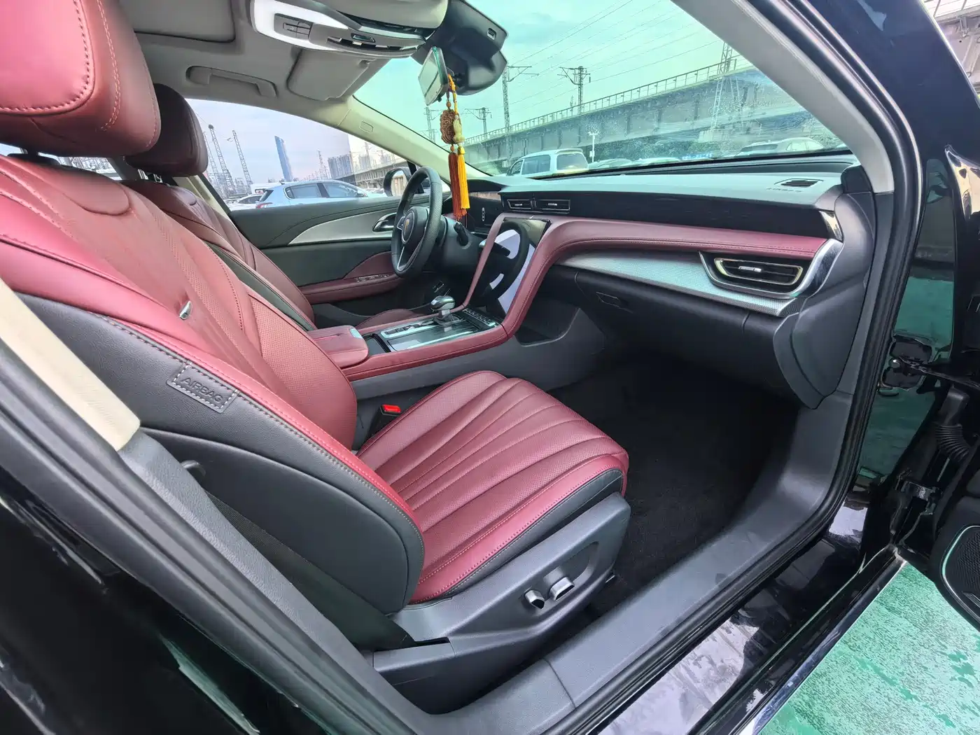 Hongqi H5 2022 Classic Facelift 1.5T DCT Flag Rhythm Edition фото 7