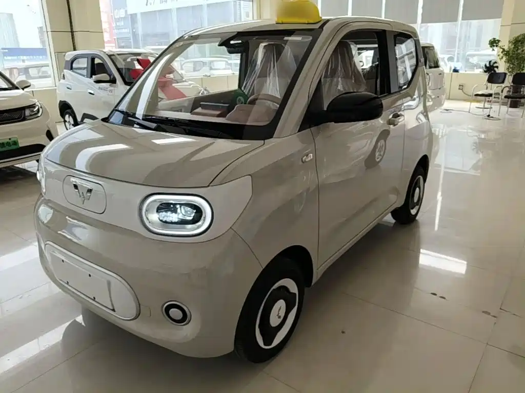 Wuling Motors Hongguang MINIEV 2024 3rd Generation 215km Youth Edition