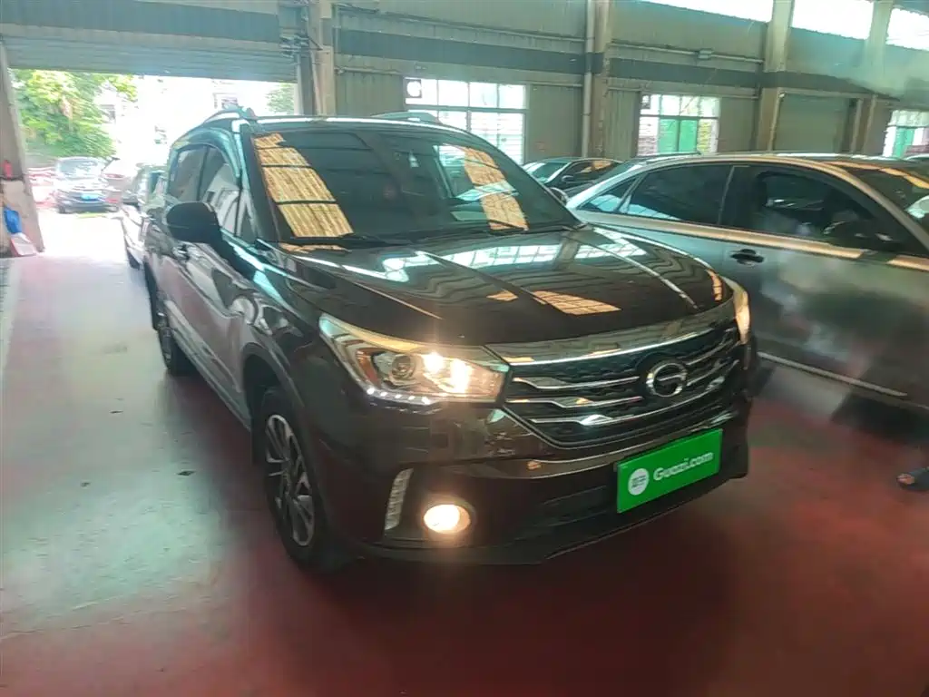 GAC Trumpchi Trumpchi GS4 2015 200T G-DCT Elite Edition фото 4