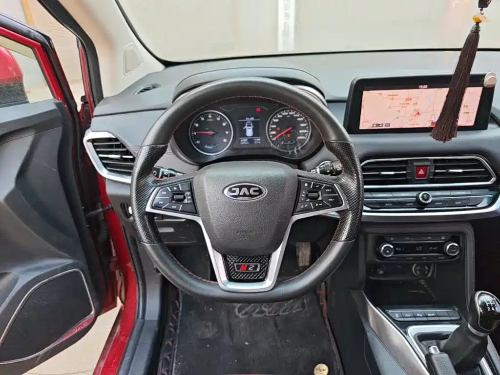 JAC Motors JAC Refine R3 2018 2018 1.6L Manual Luxury Smart