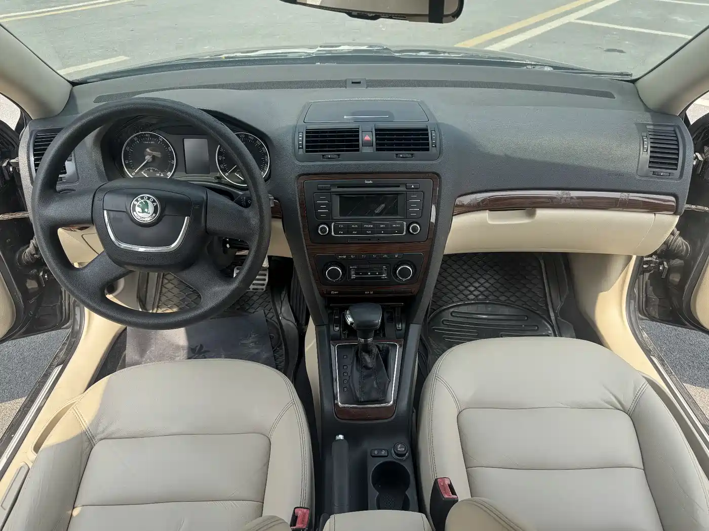 Škoda Octavia 2013 1.8TSI DSG Prestige Edition фото 28