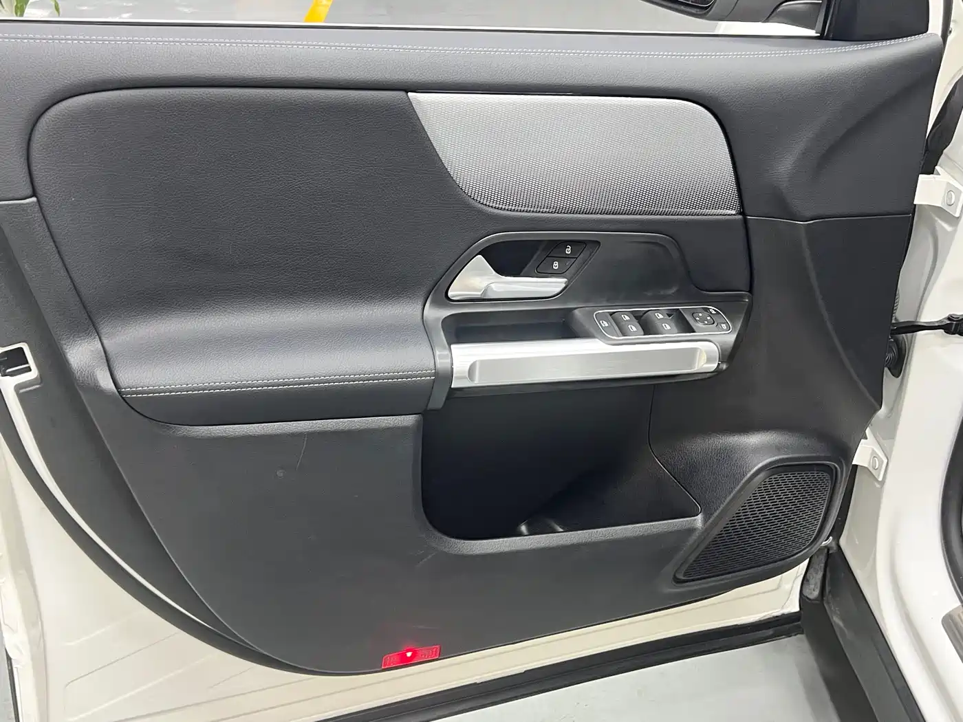 Mercedes-Benz GLB 2022 Facelift II GLB 200 Dynamic фото 17