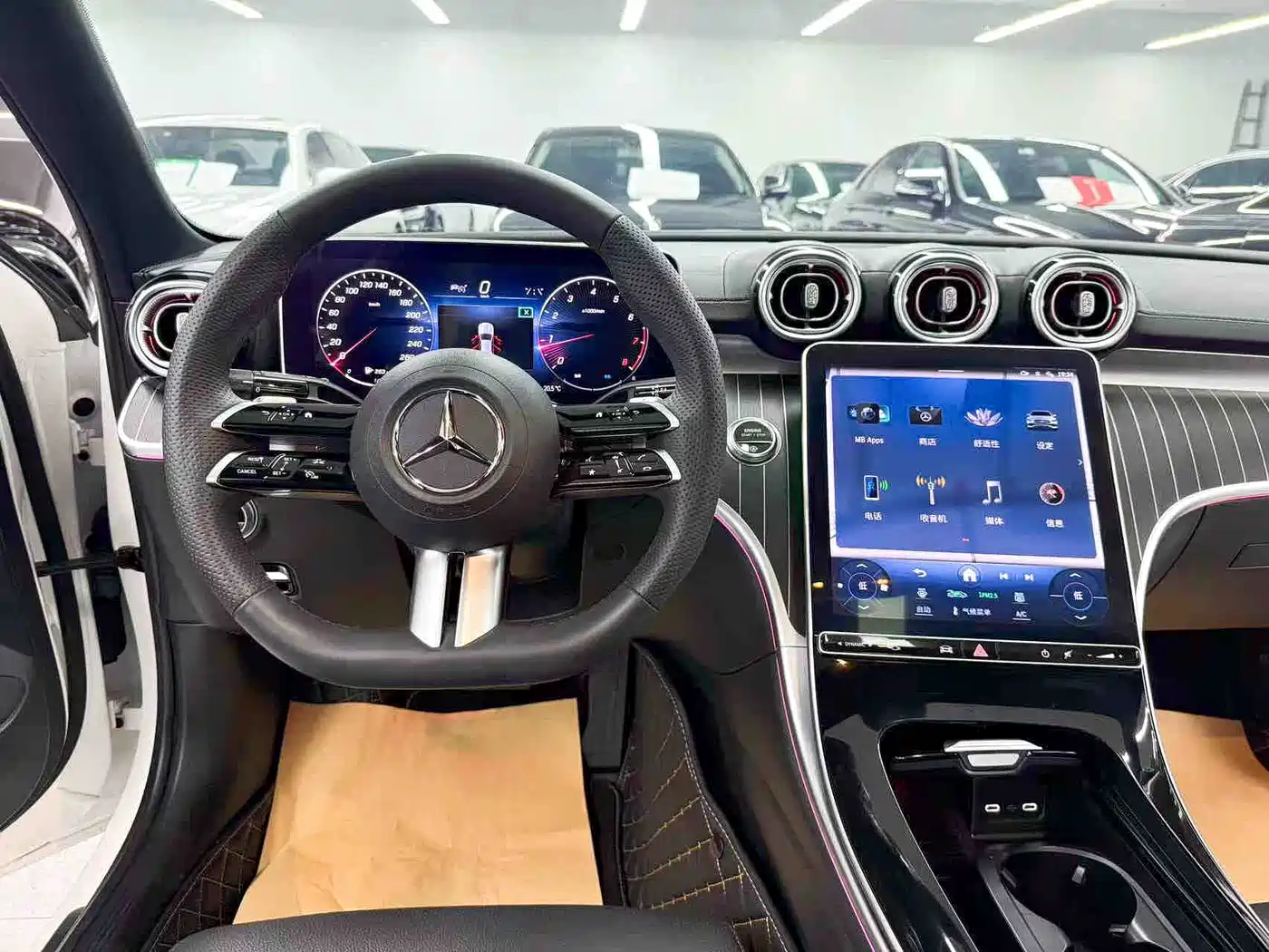 Mercedes-Benz C-Class 2024 Second Facelift C 260 L Sport фото 10