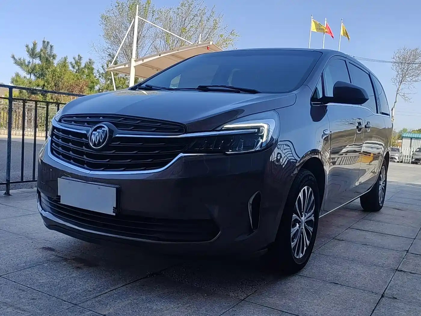 BUICK GL8