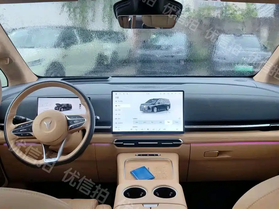 Voyah Auto Voyah Dreamer 2025 Model PHEV 4WD Premium QianKun Edition фото 5