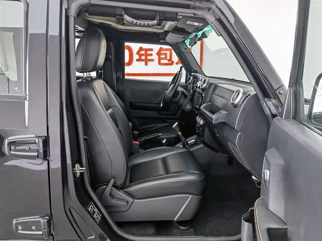 BAIC ORV Beijing Offroad BJ40 2016 Model 40L 2.0T Manual 4WD Premium фото 23