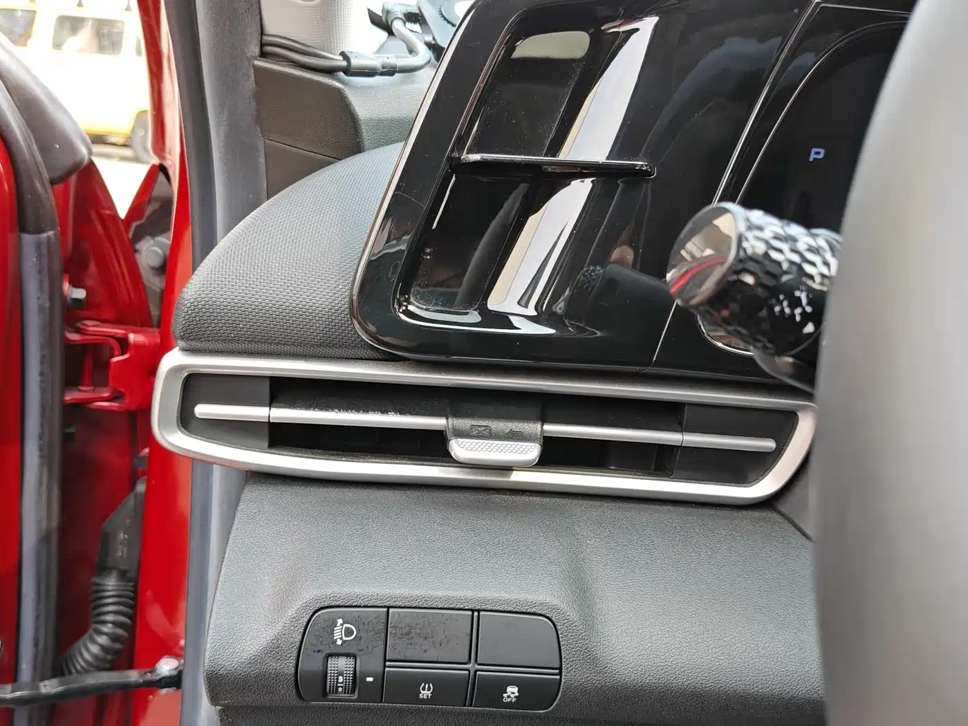 Hyundai Elantra 2021 240TGDi DCT GLX Elite фото 14