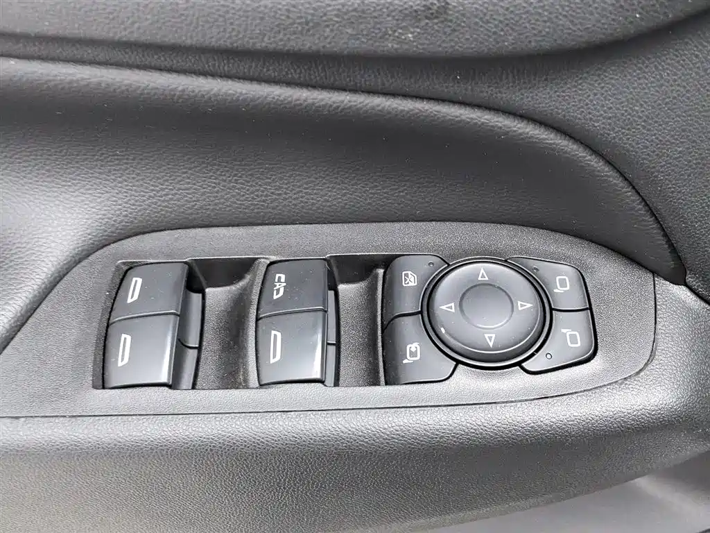 Chevrolet Equinox 2019 Redline 550T Auto 4WD Tuojie RS Edition (China VI) фото 9