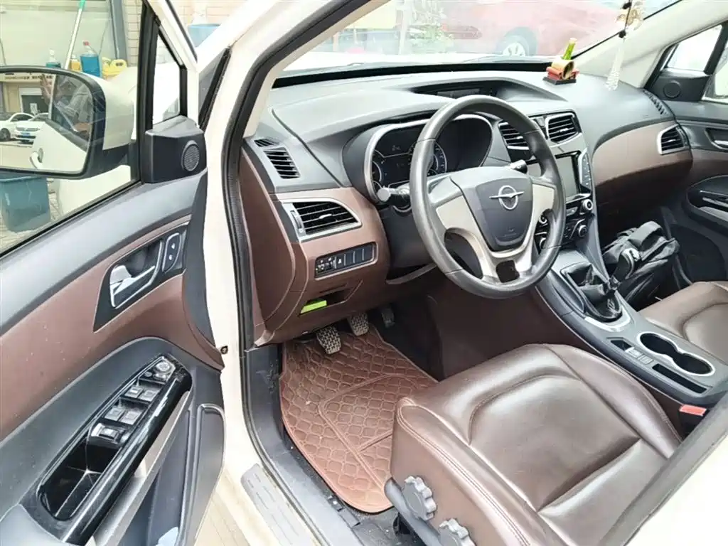 Haima Famila F7 2018 2017 1.5T 7-Seater Manual Standard