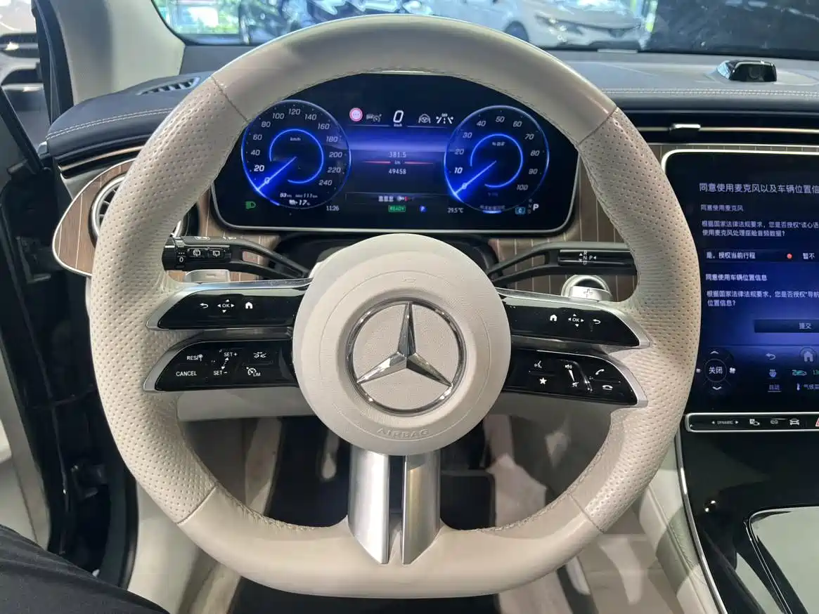 Mercedes-Benz EQE SUV 2024 500 4MATIC Luxury Edition фото 15