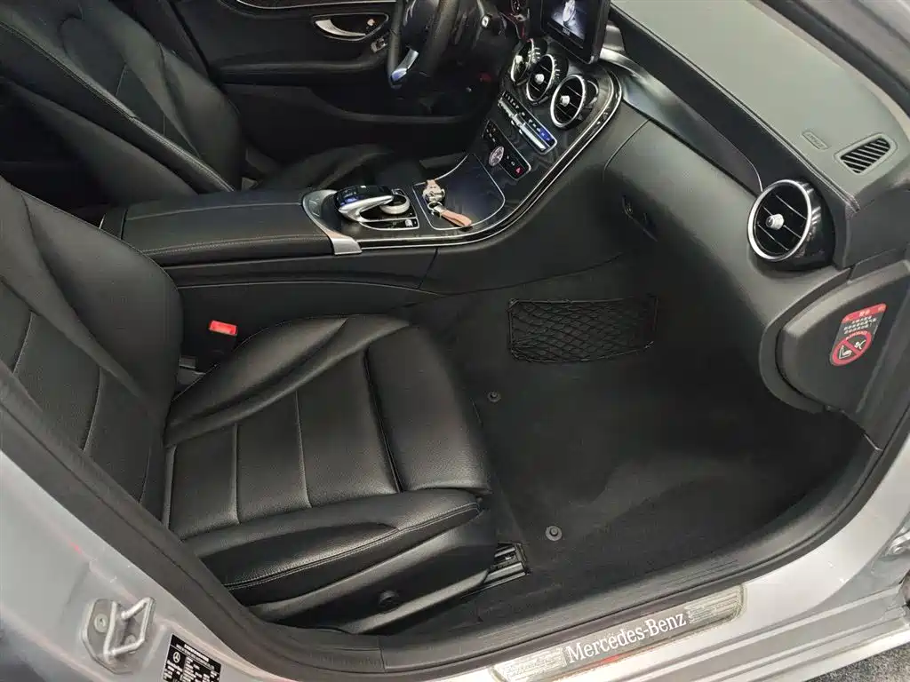 Mercedes-Benz C-Class 2016 C 200 L Sport фото 20