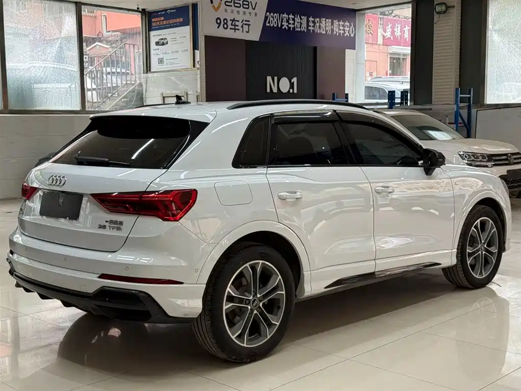 Audi Q3 2023 35 TFSI Fashion Dynamic (1.4T) фото 4