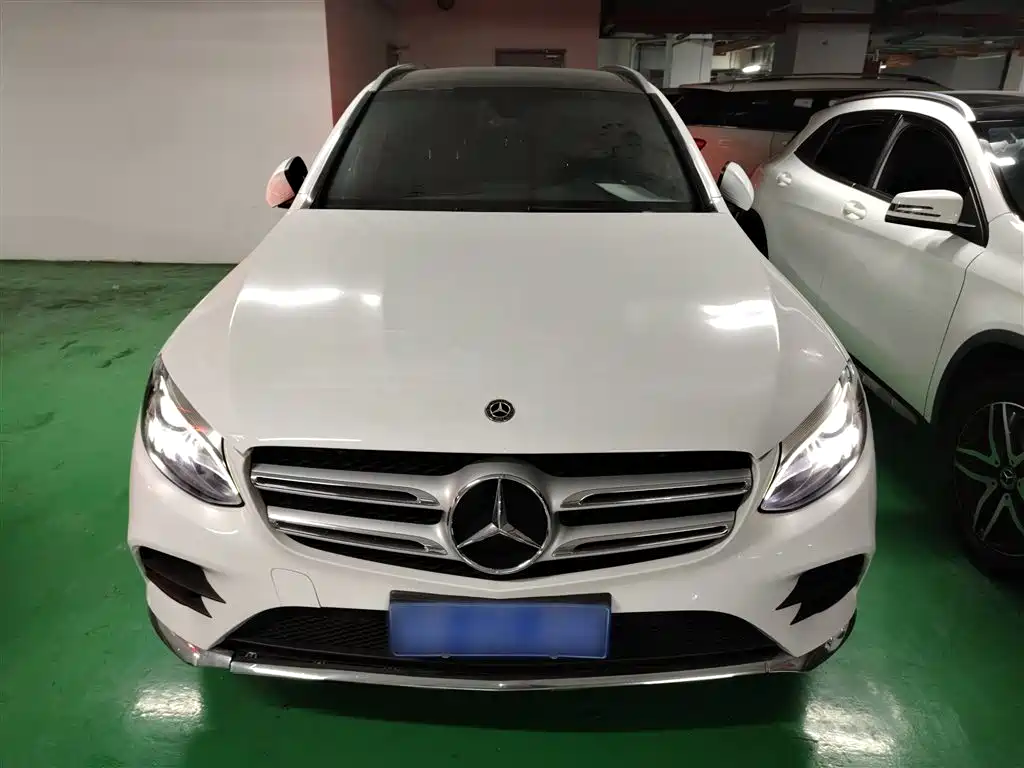 Mercedes-Benz GLC 2018 GLC 260 4MATIC Dynamic фото 3