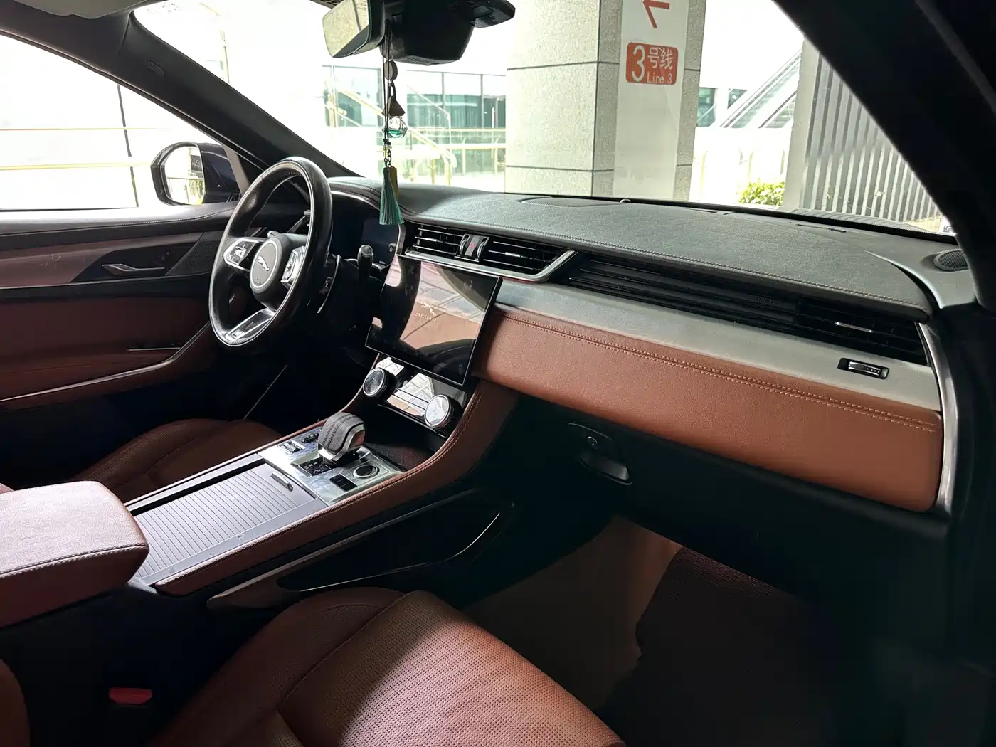 Jaguar F-PACE 2022 2021 250PS R-Dynamic SE