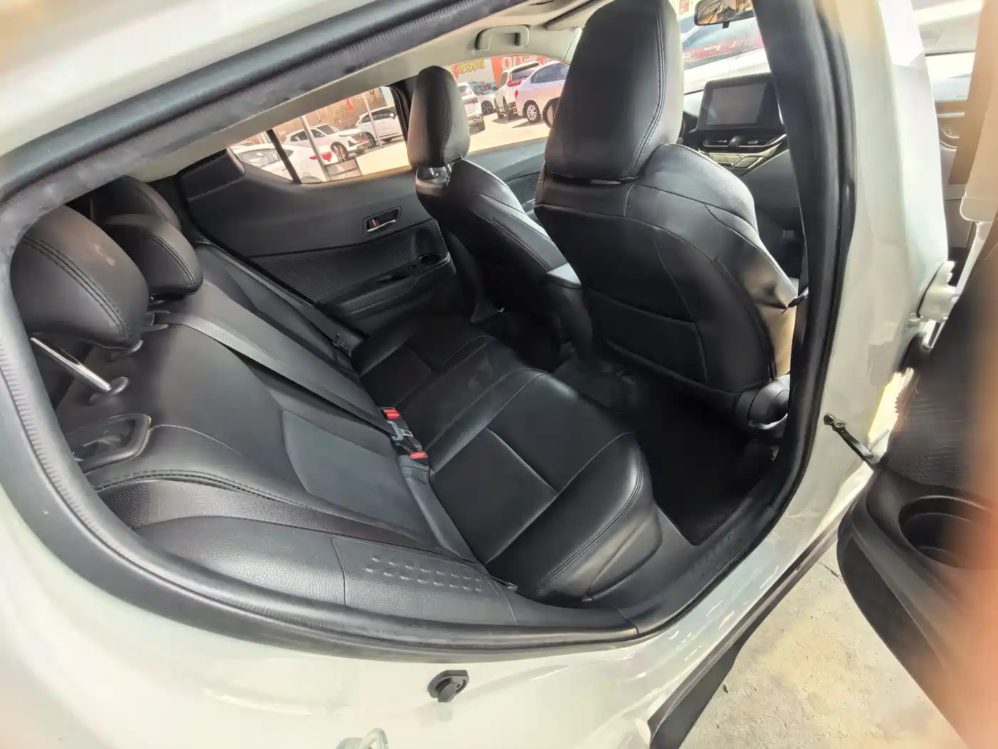 Toyota IZOA 2022 2.0L Yixiang CARE Edition фото 8