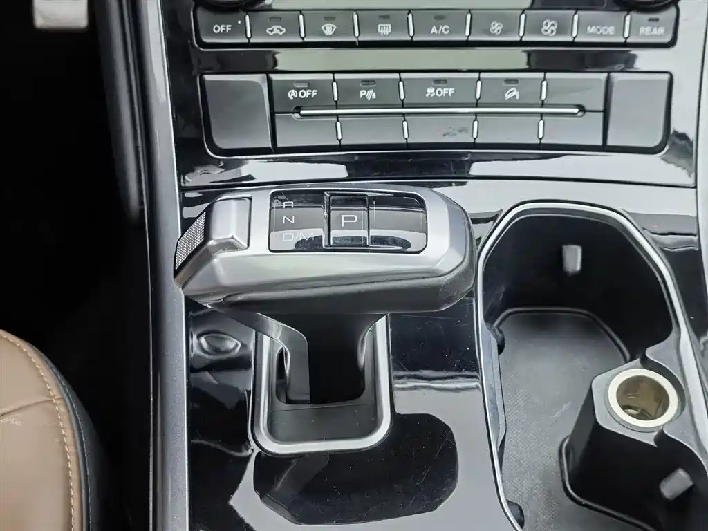 Haval H8 2017 2.0T Gasoline 2WD Enjoyment фото 13