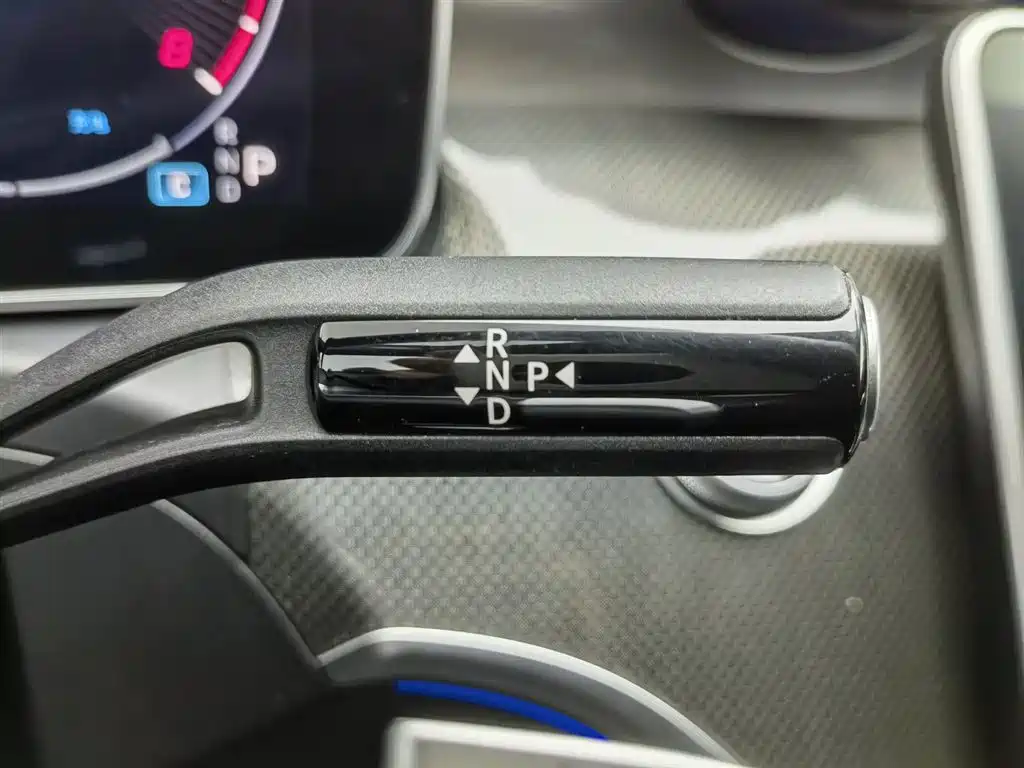 Mercedes-Benz C-Class 2023 Facelift C 260 L Sport Edition фото 13