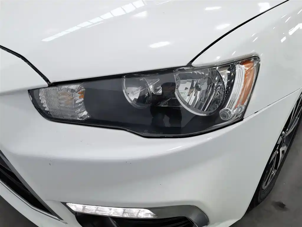 Mitsubishi Lancer EX 2015 1.8L Manual Premium Edition China V фото 7