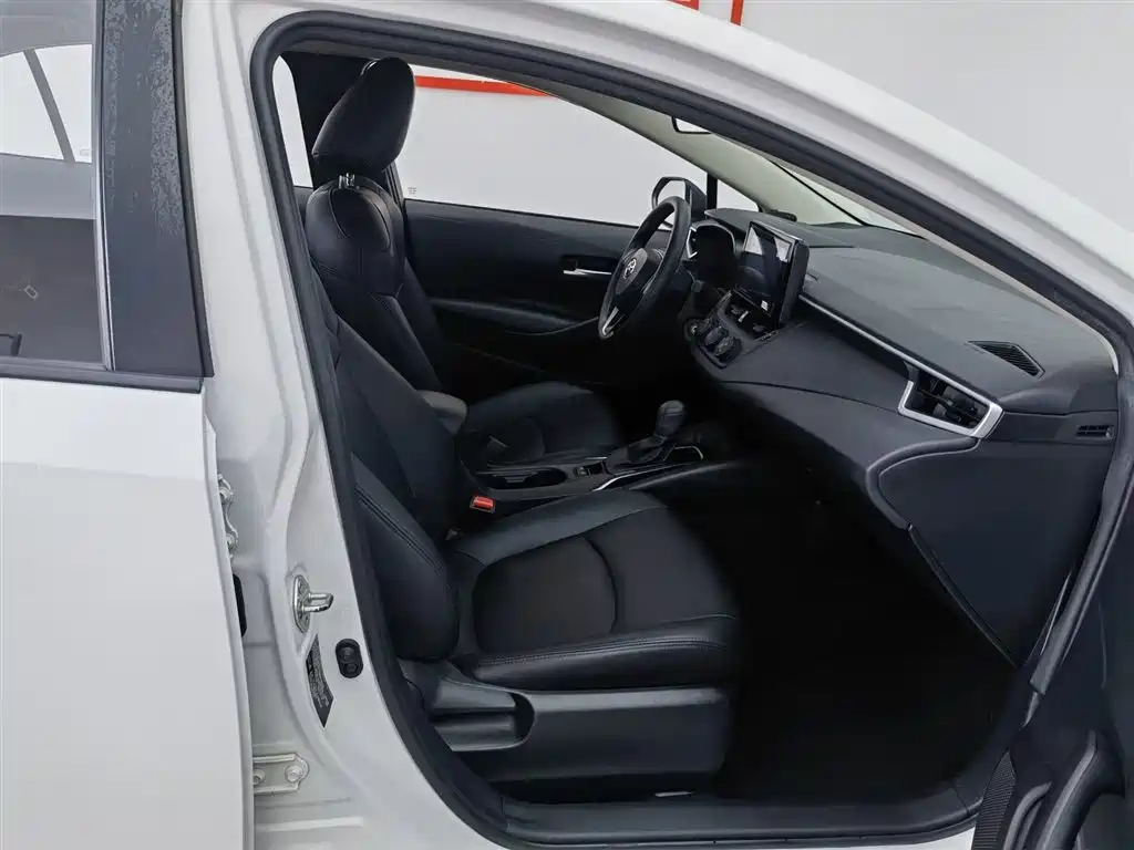 Toyota Corolla 2022 TNGA 1.5L CVT Pioneer Edition фото 23