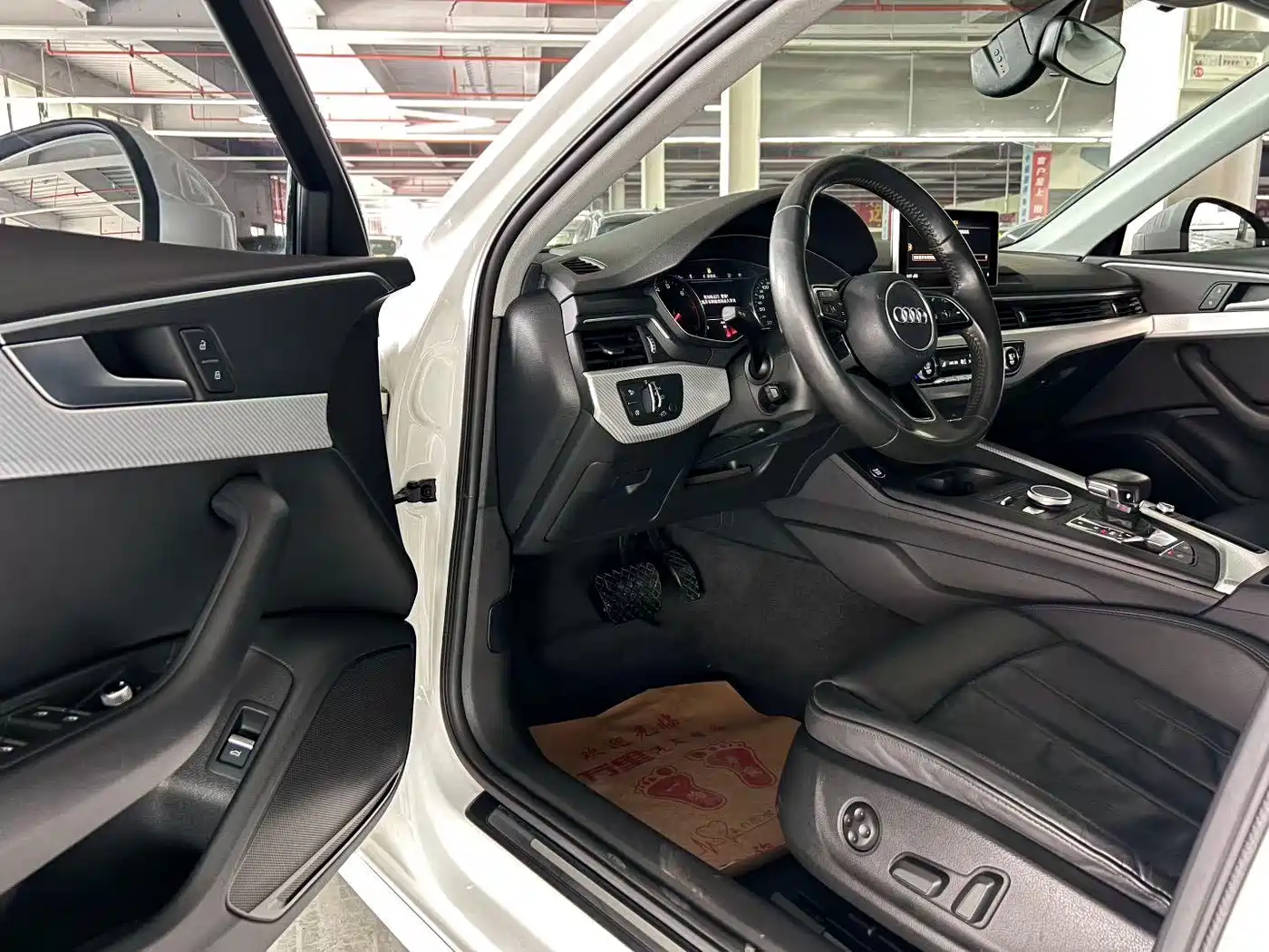 Audi A4L 2017 Plus 40 TFSI Fashion фото 5