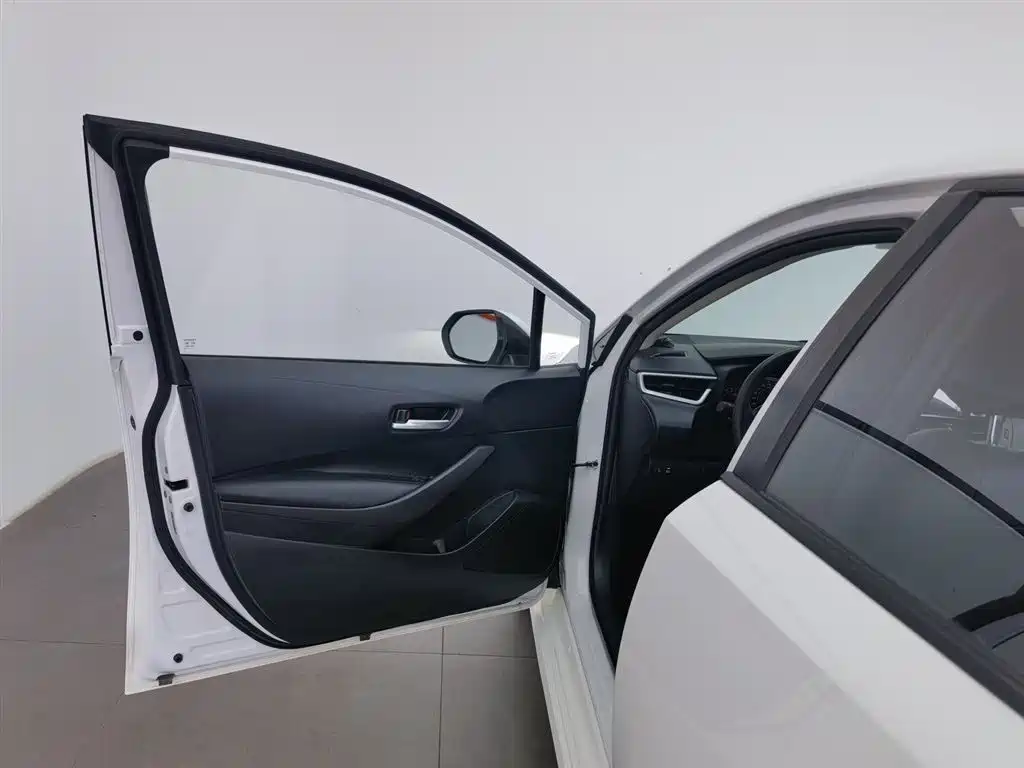 Toyota Corolla 2022 TNGA 1.5L CVT Pioneer Edition фото 8