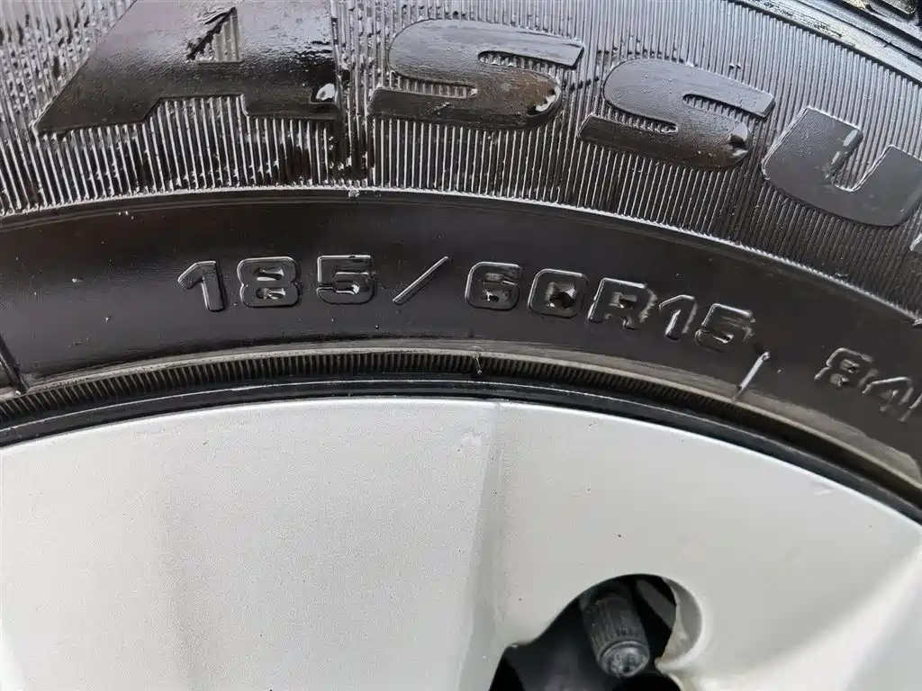 Toyota Vios 2016 1.5L Automatic Zhi Zhen Xing Yao Edition фото 24