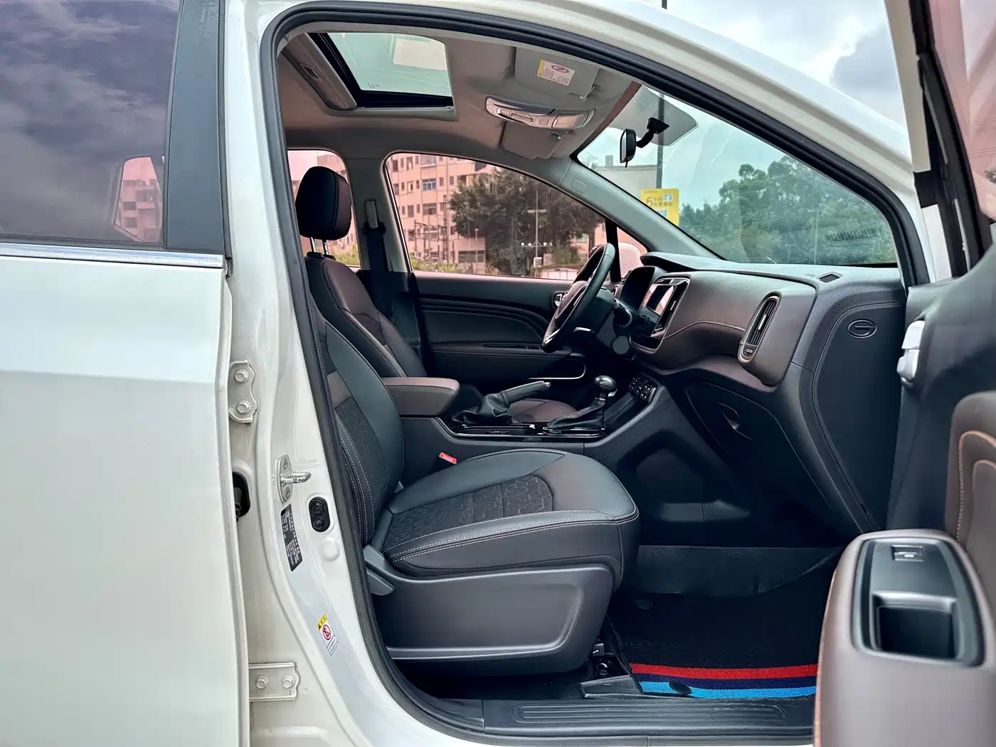 GAC Trumpchi Trumpchi GS3 2019 235T Automatic Elite Edition фото 17