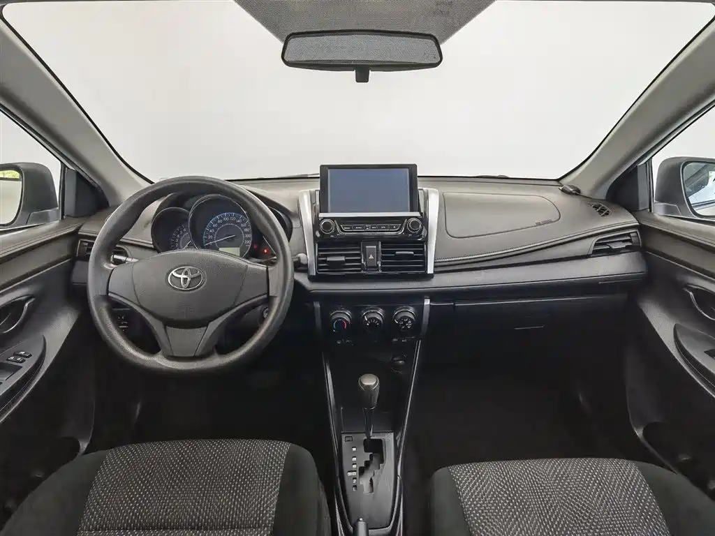 Toyota Vios 2016 1.5L Automatic Zhi Zhen Xing Yao Edition фото 5