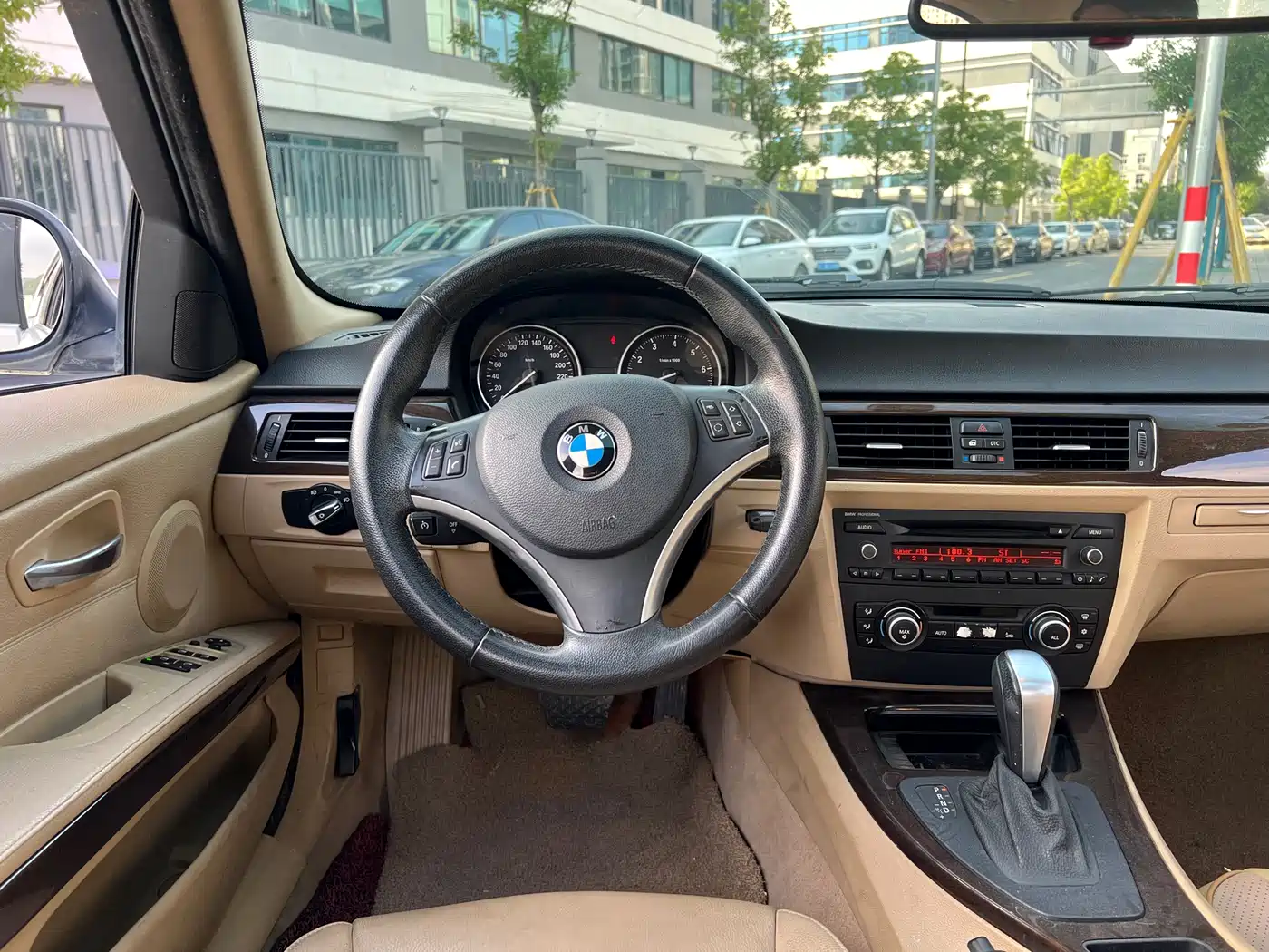 BMW 3 Series (Import) 2010 2010 325i Luxury