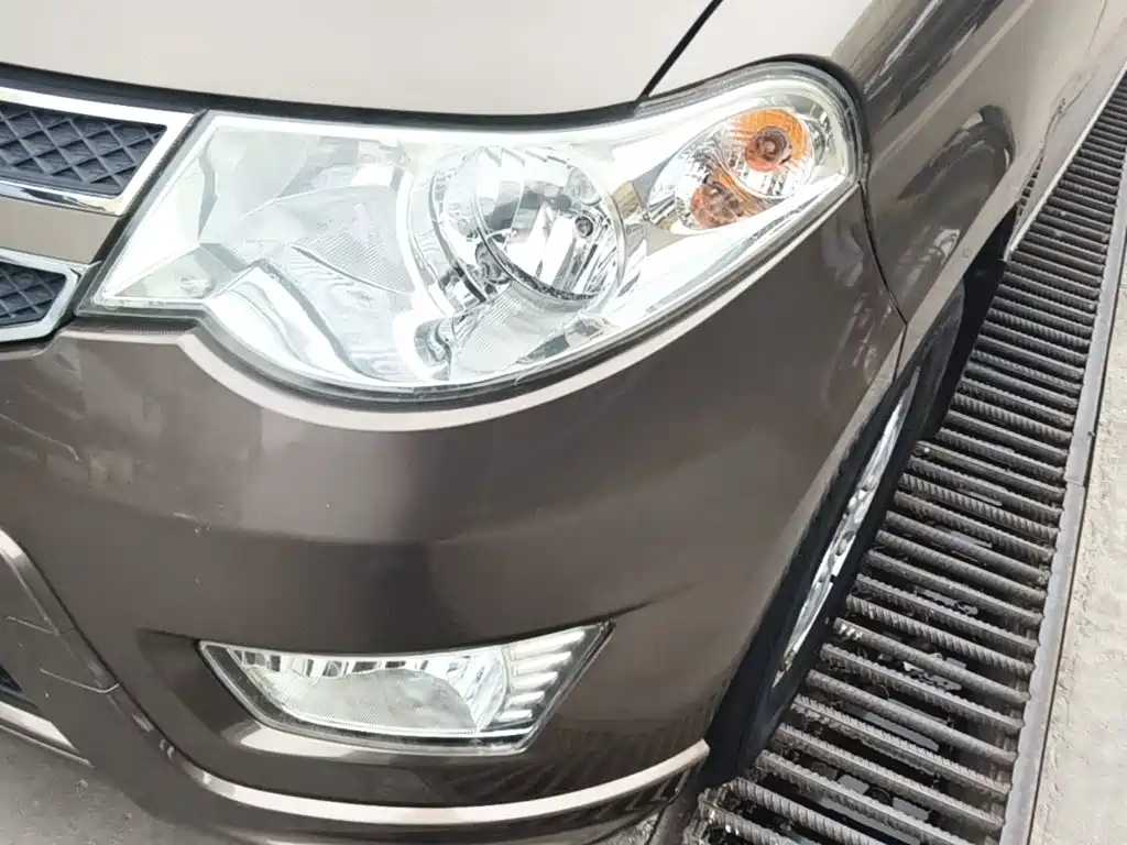 Фото 24 - Wuling Motors Wuling Hongguang