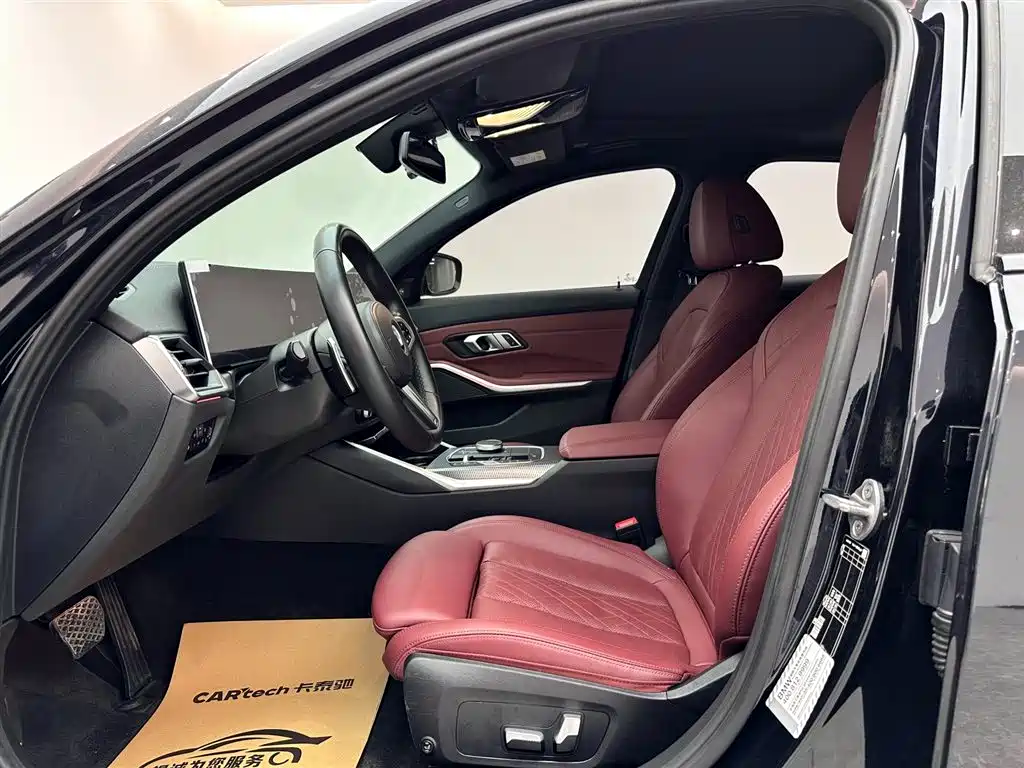 BMW 3 Series 2023 325i M Sport Black Night Package фото 8