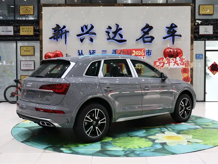 Audi Q5L 2025 40 TFSI Fashion Dynamic фото 5