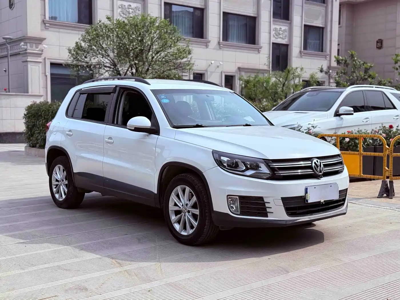 Volkswagen Tiguan 2016 280TSI Automatic 2WD Silk Road Fashion Edition фото 3