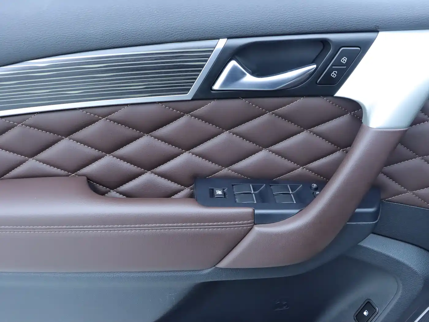 Haval H9 2020 2.0T Gasoline 4WD Premium 5-Seater фото 12