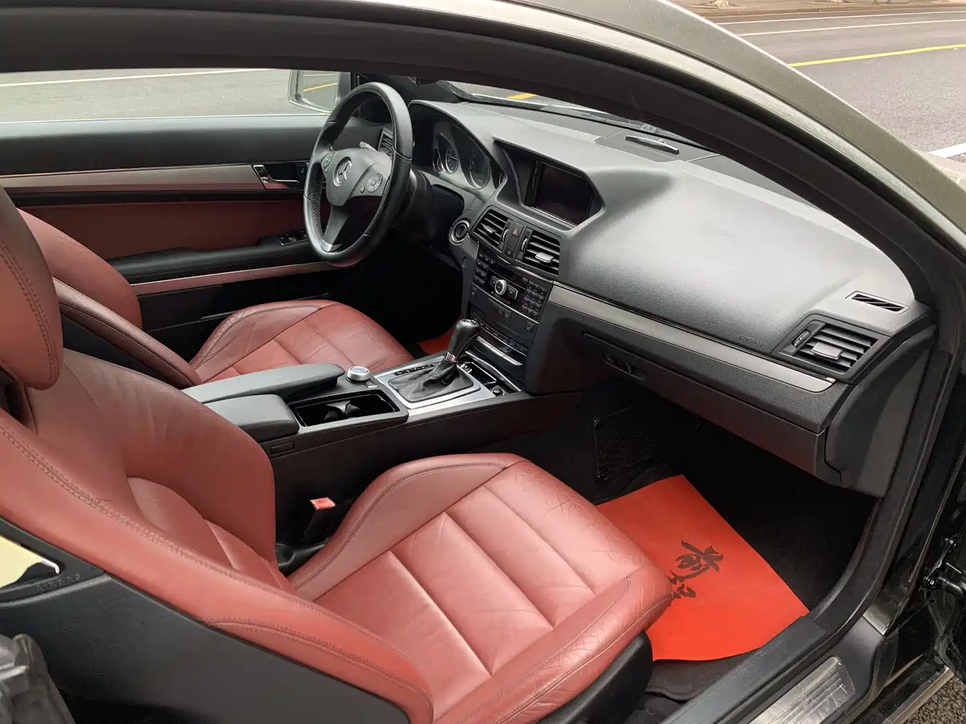 Mercedes-Benz E-Class (Import) 2010 E 260 CGI Coupe фото 11