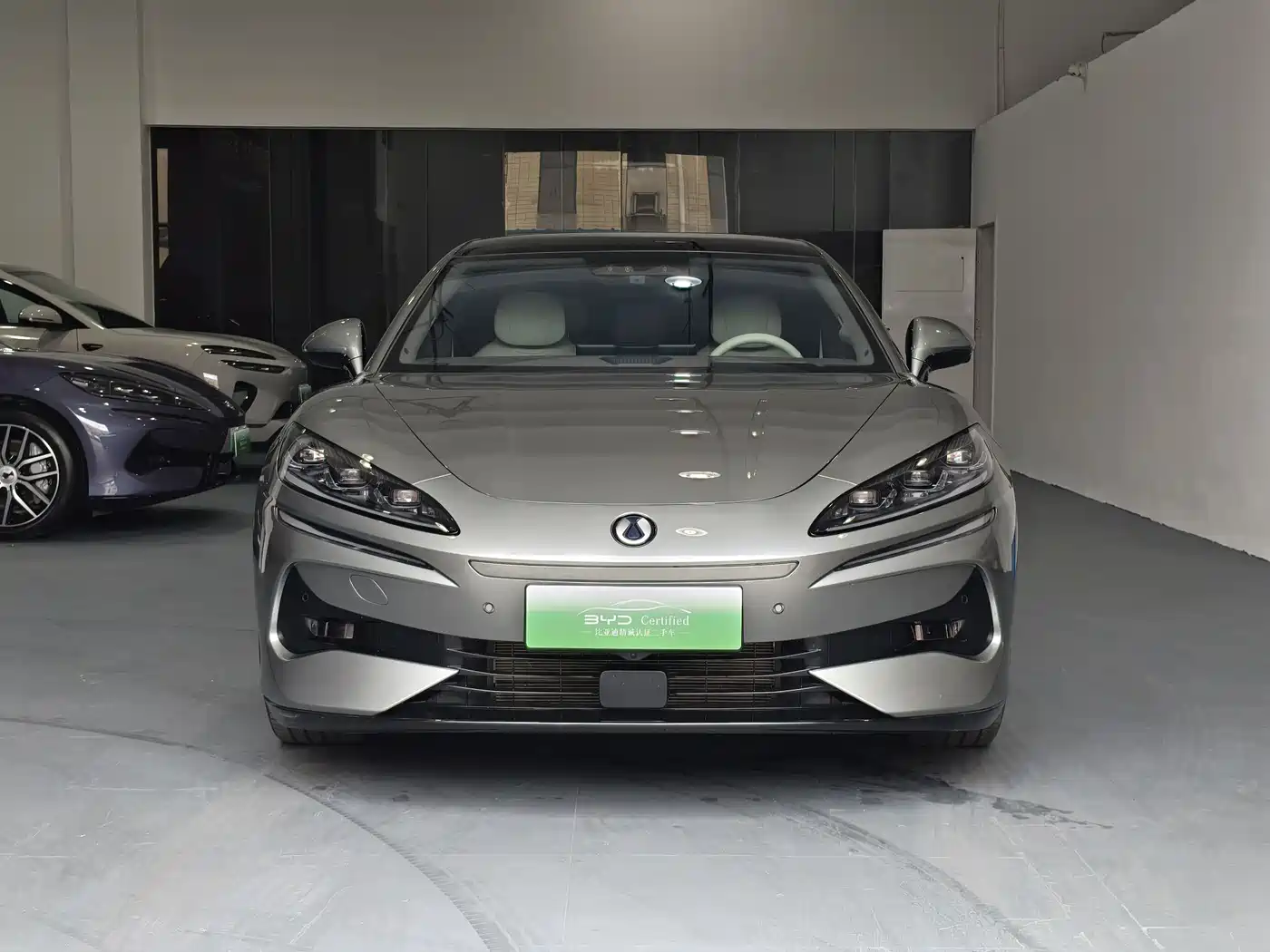 Denza Z9GT 2024 1100 AWD Ultra Edition фото 2