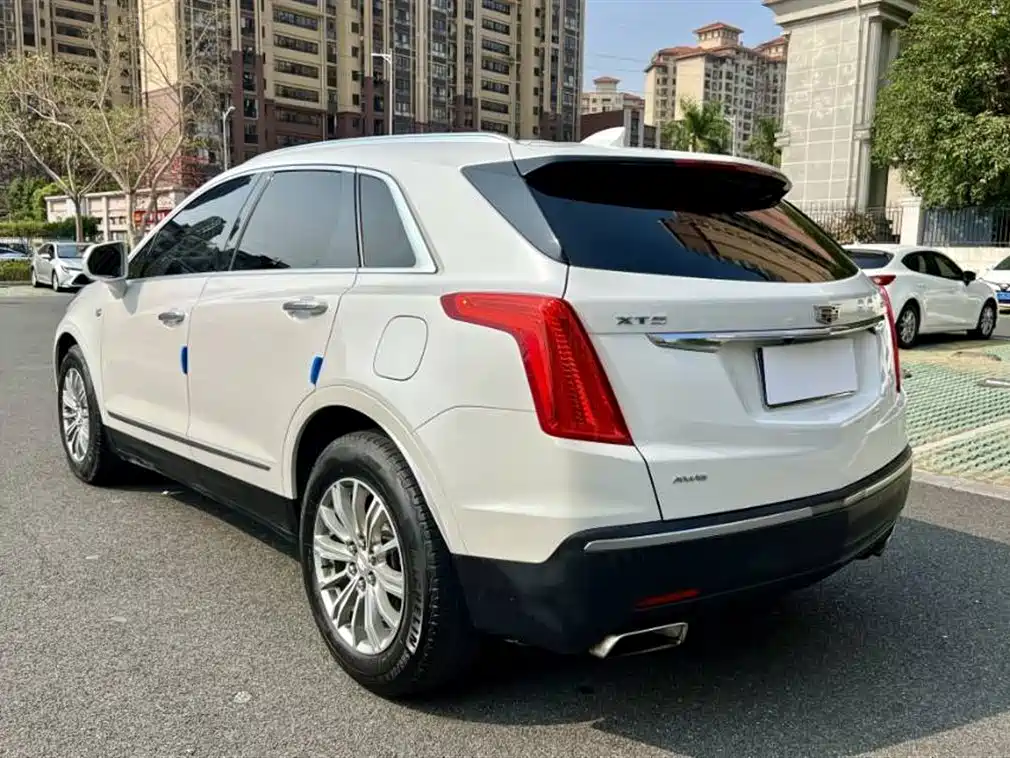 Cadillac XT5 2018 28T 4WD Luxury фото 7