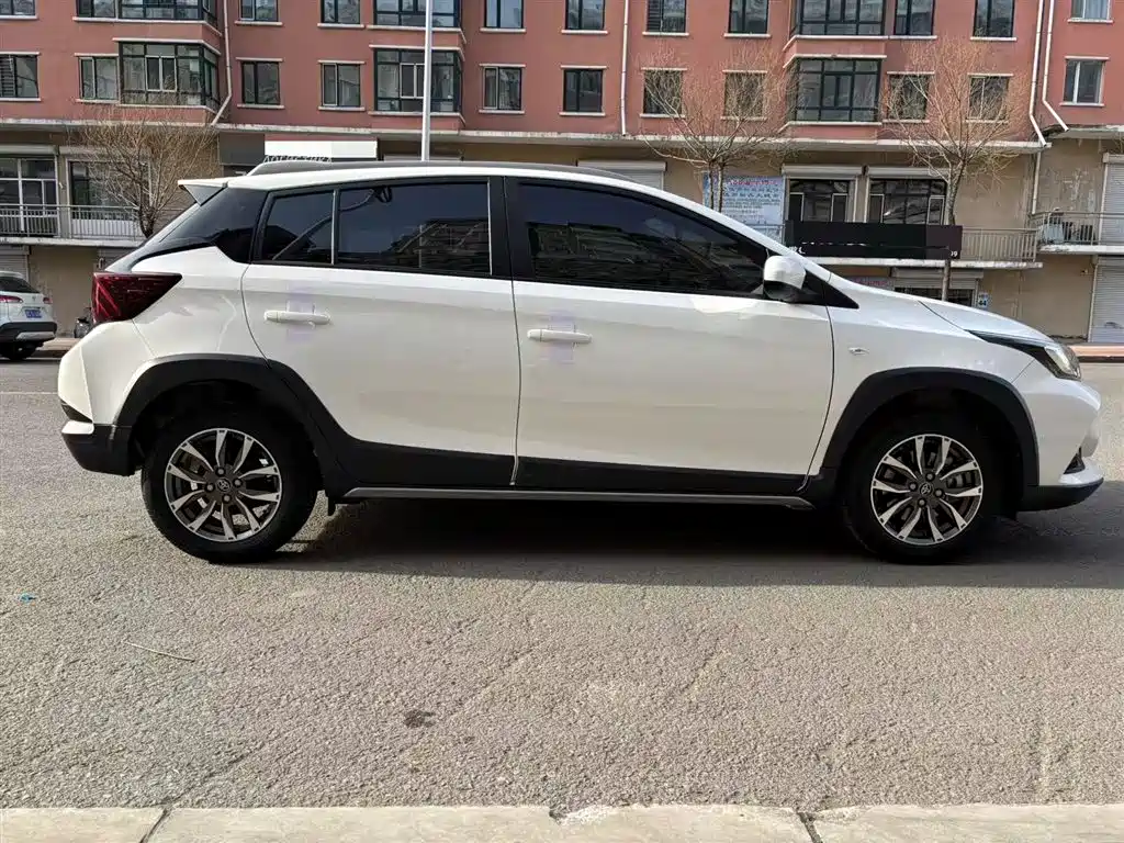 Toyota YARiS L Zhi Xuan 2021 1.5L CVT Luxury Edition фото 7