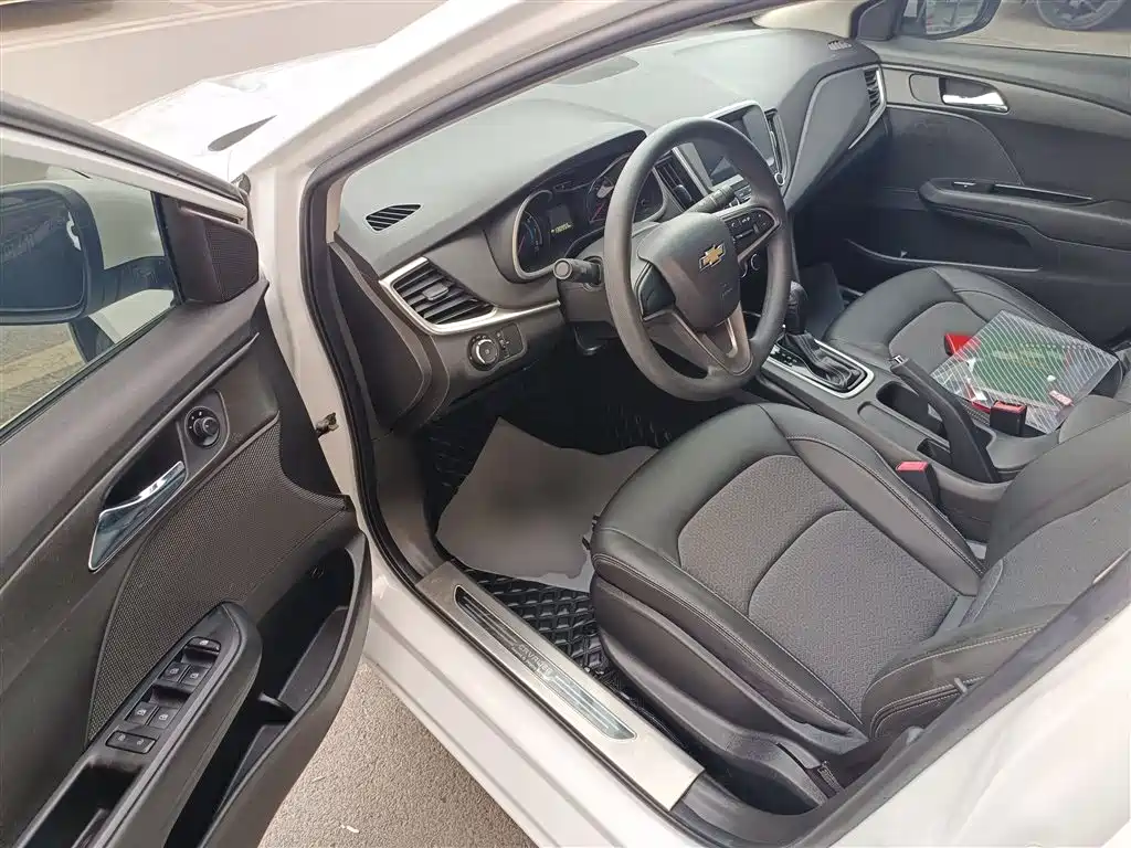 Chevrolet Cavalier 2016 1.5L Automatic Delight Edition фото 12