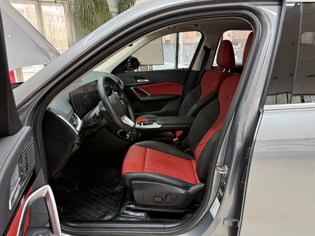 BMW X1 2023 sDrive20Li X Design Package фото 16