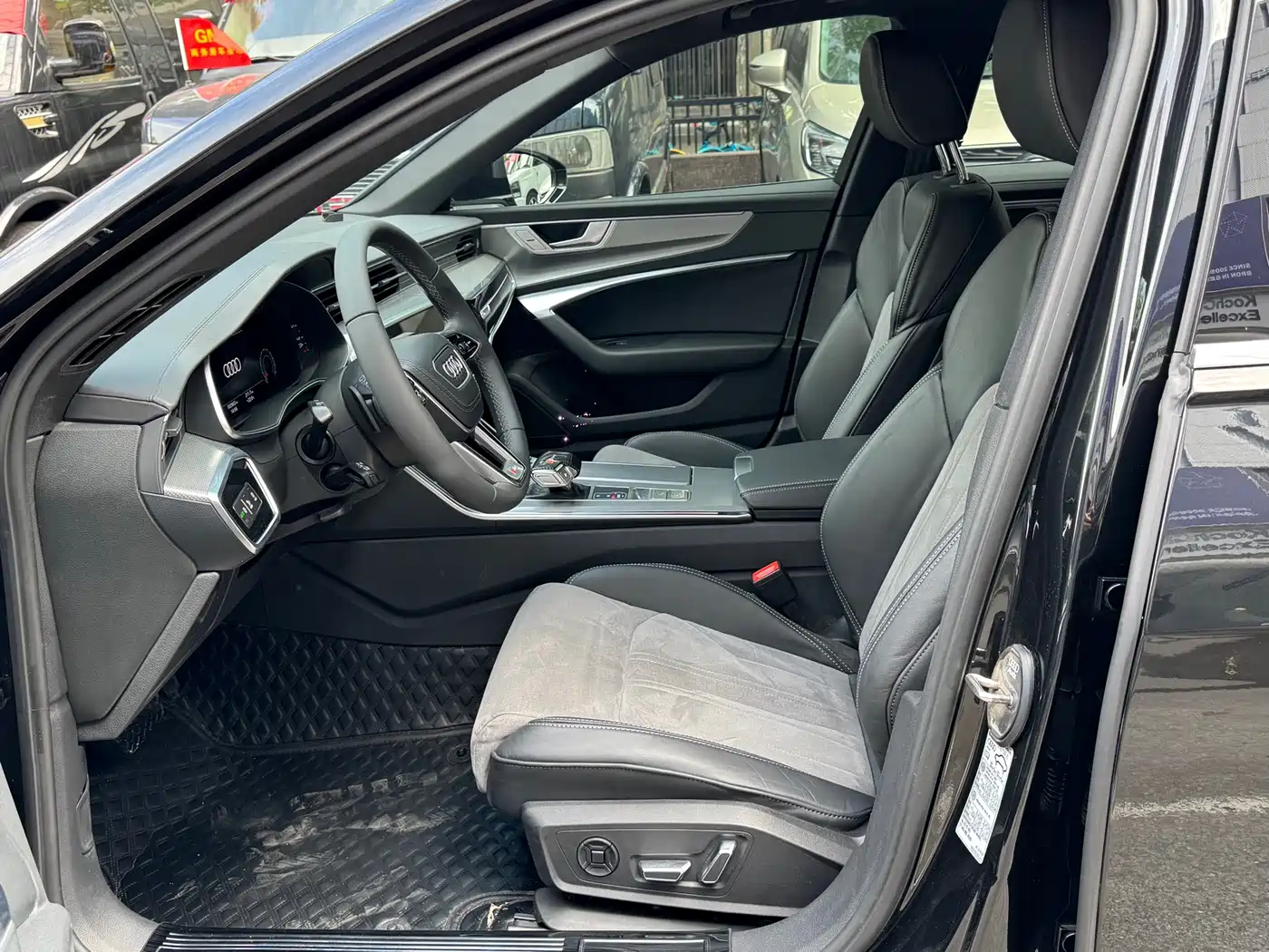 Audi A6L 2023 Facelift 45 TFSI Premium Dynamic фото 6