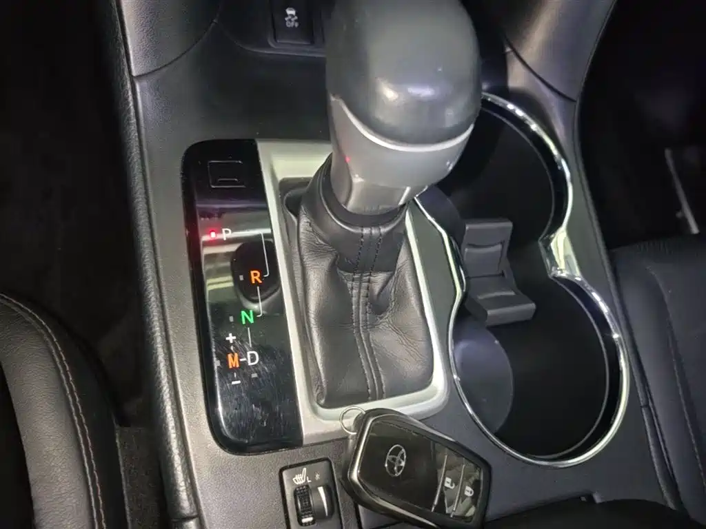 Toyota Highlander 2017 2.0T 4WD Premium 7-Seater фото 14